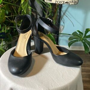 Black heels with ankle strap